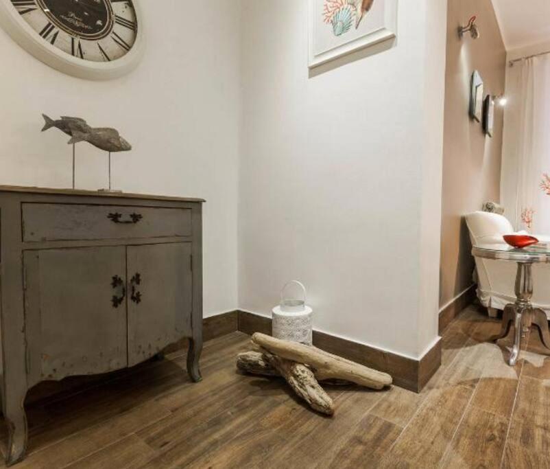 Lily'S - Near Harbor And Downtown With Terrace - Italy Flat Vacation Génova Exterior foto